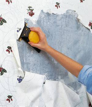 Stripping wallpaper