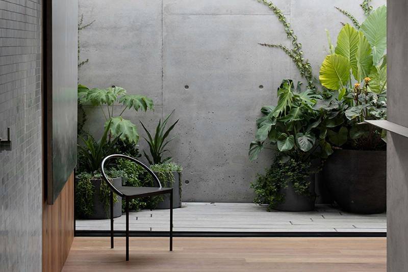 Your Guide To Outdoor Bathrooms5