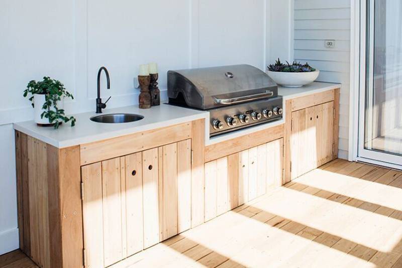 Five Outdoor Entertainment Area Ideas3