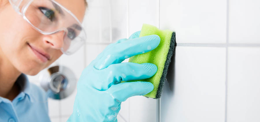 How-to-keep-your-white-grout-white